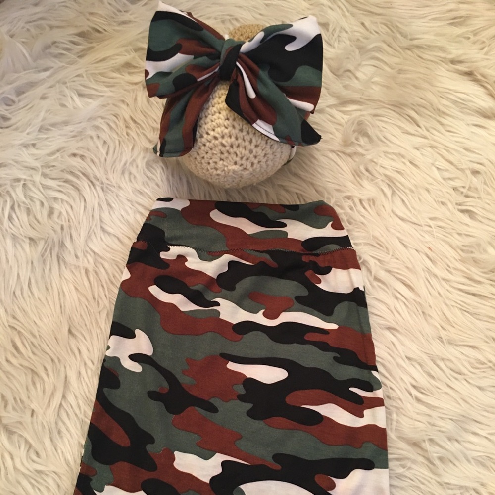 Camo bow headband and skirt set
